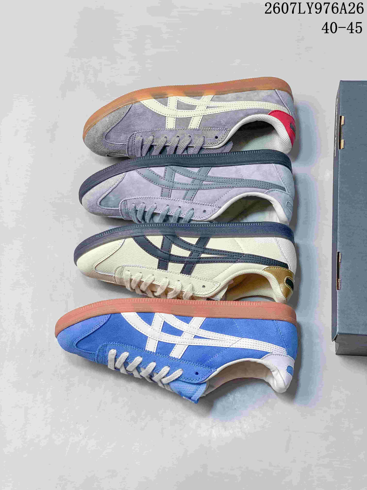 Onitsuka Tiger Tokuten Low-Cut Sneakers - product image from the listing.