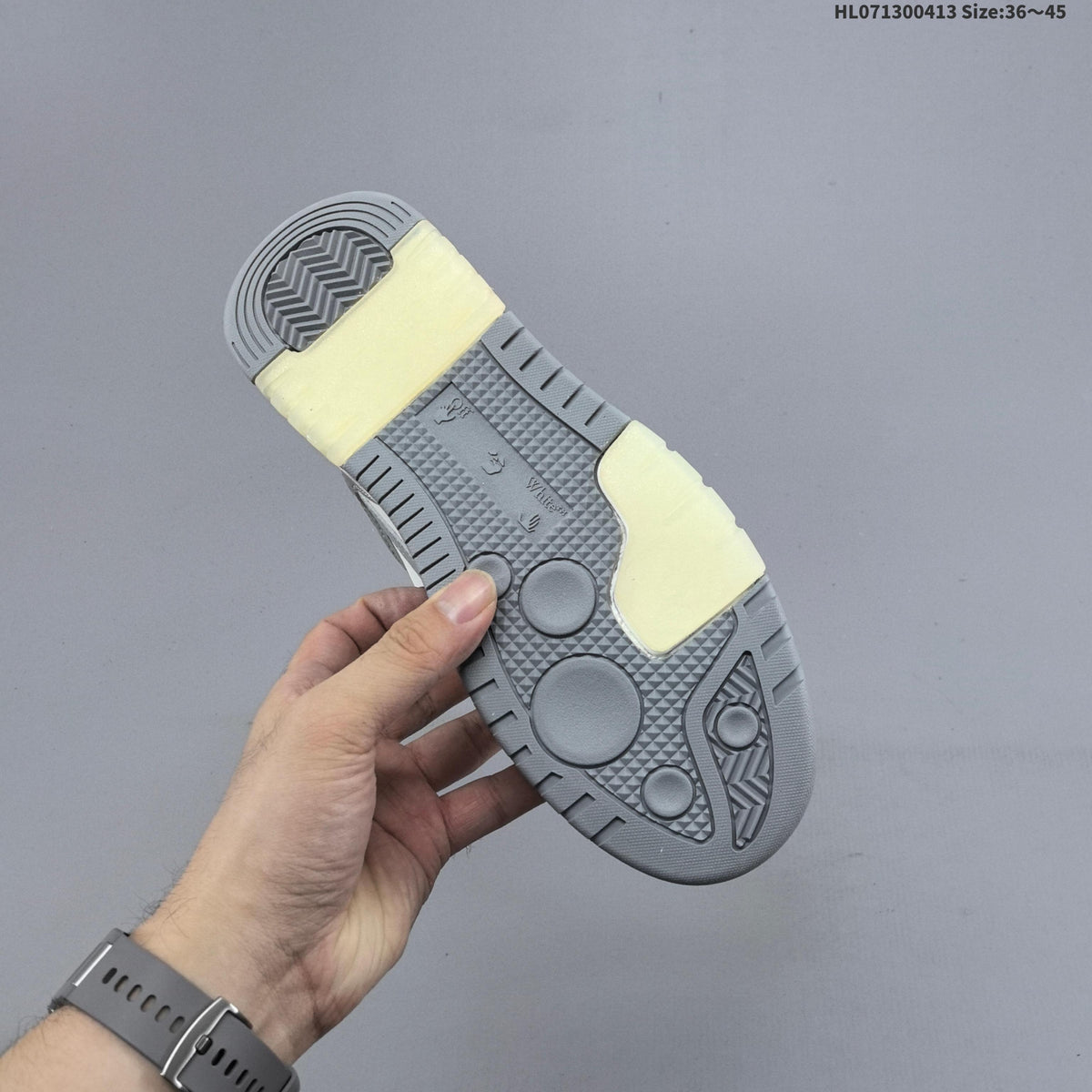White and Grey Off-White Arrows Low-Top Sneakers - product image from the listing.