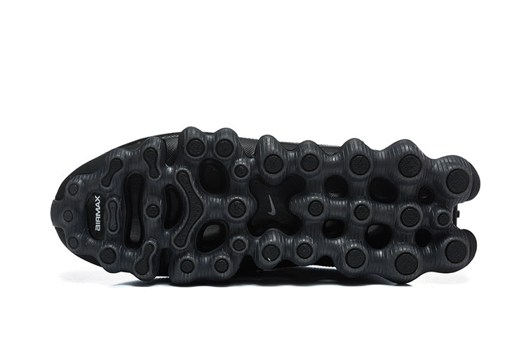 Nike Air Max Low-Top Sneakers in Black - product image from the listing.