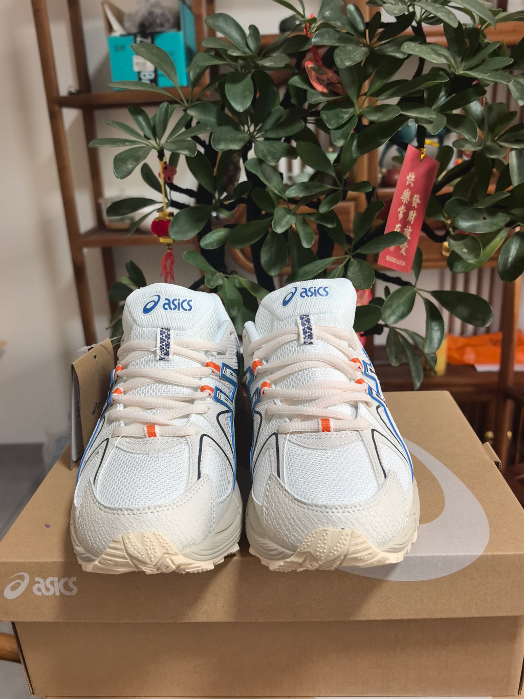 K9 White Blue Brown Chunky Trainers - product image from the listing.