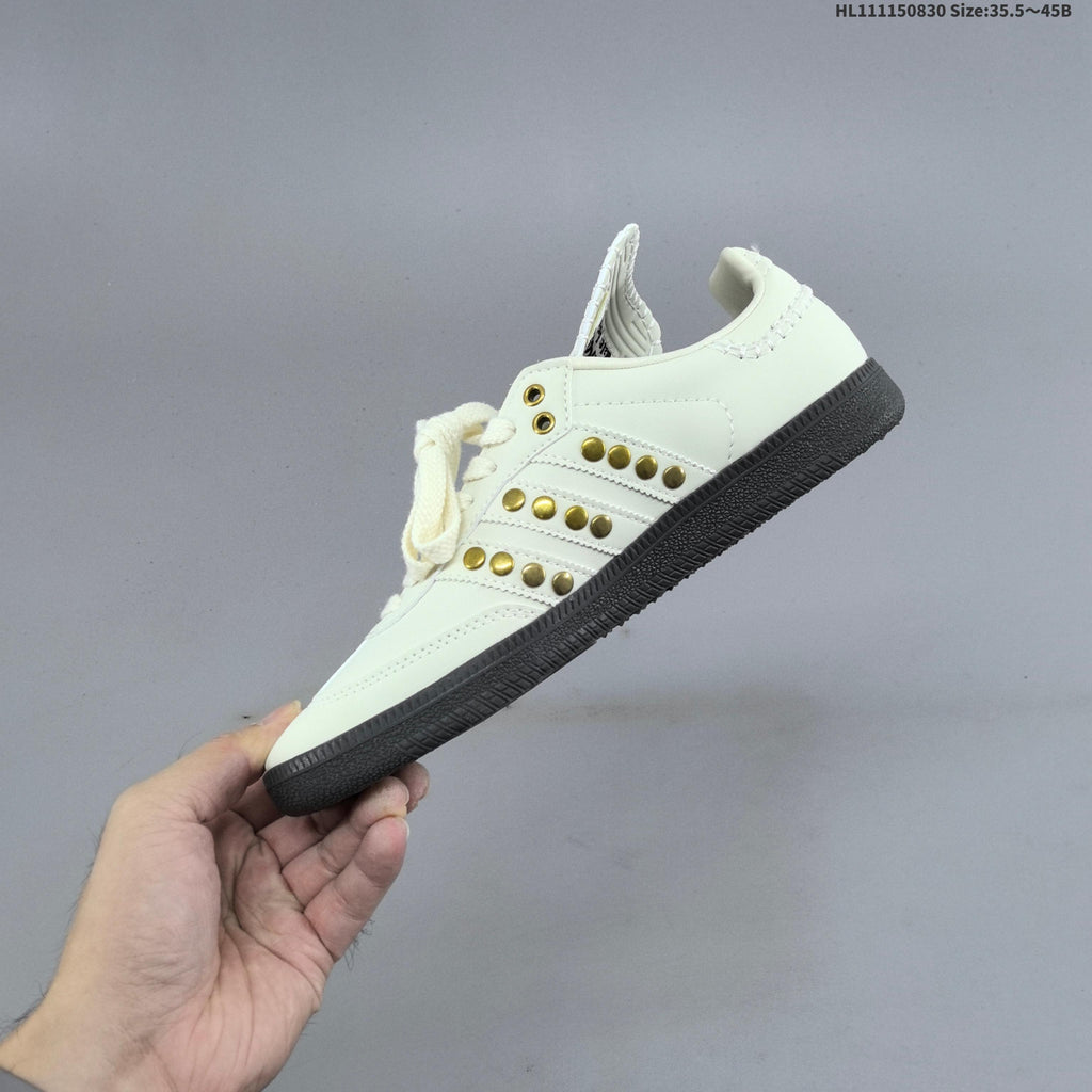 Adidas Originals Samba OG Pony Tonal Low-Cut Sneakers IG4303 - product image from the listing.