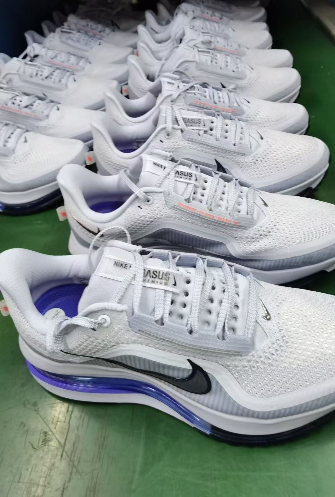 Nike Pegasus Premium Running Shoes in Purple HQ2592-004 - product image from the listing.