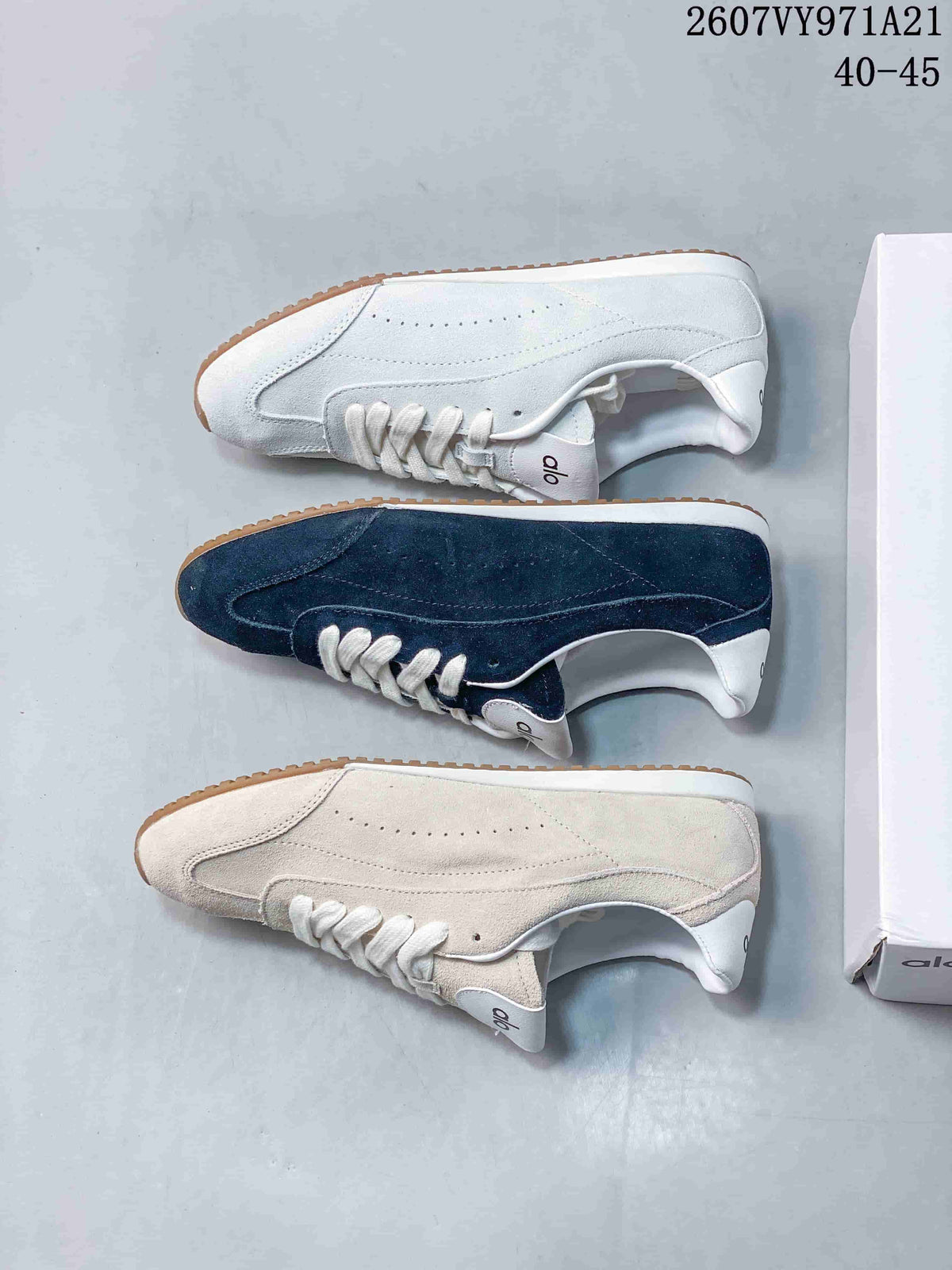 Alo Yoga Sunset Sneakers Casual Low-Cut Style 2607VY971A21 - product image from the listing.