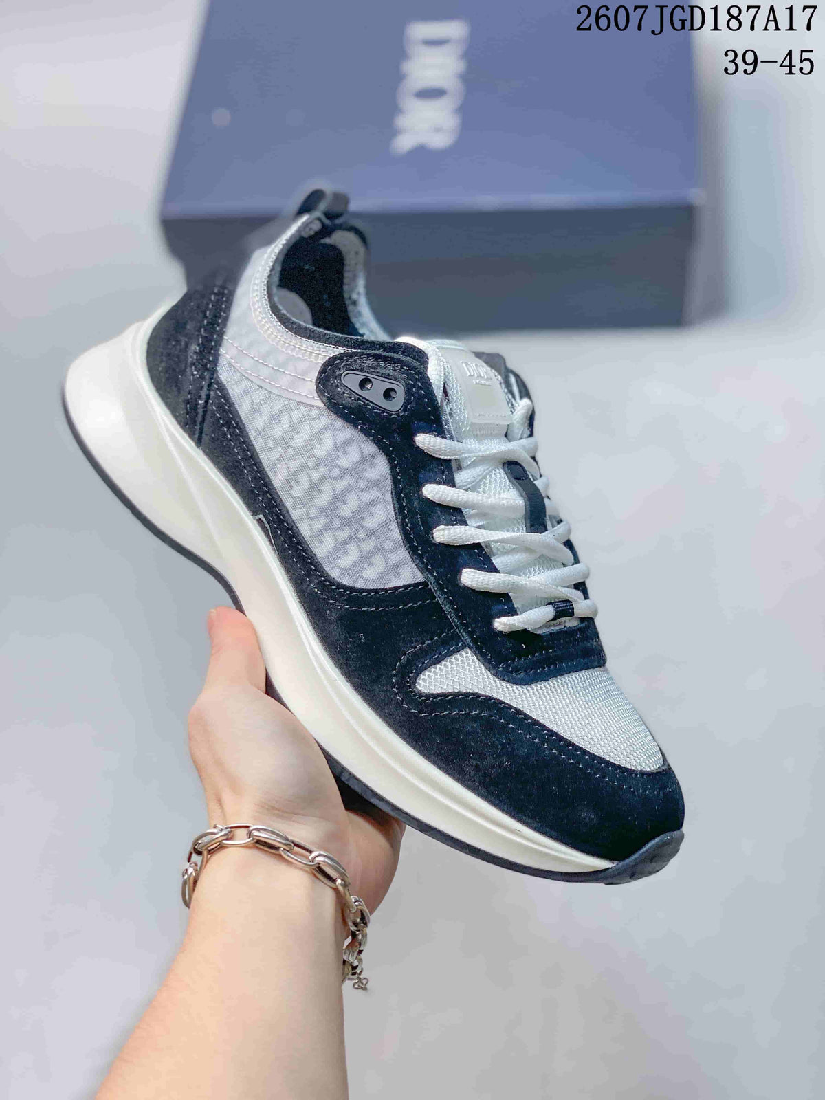 Dior B25 Runner Low-Cut Sneakers 07JGD187A17 - product image from the listing.