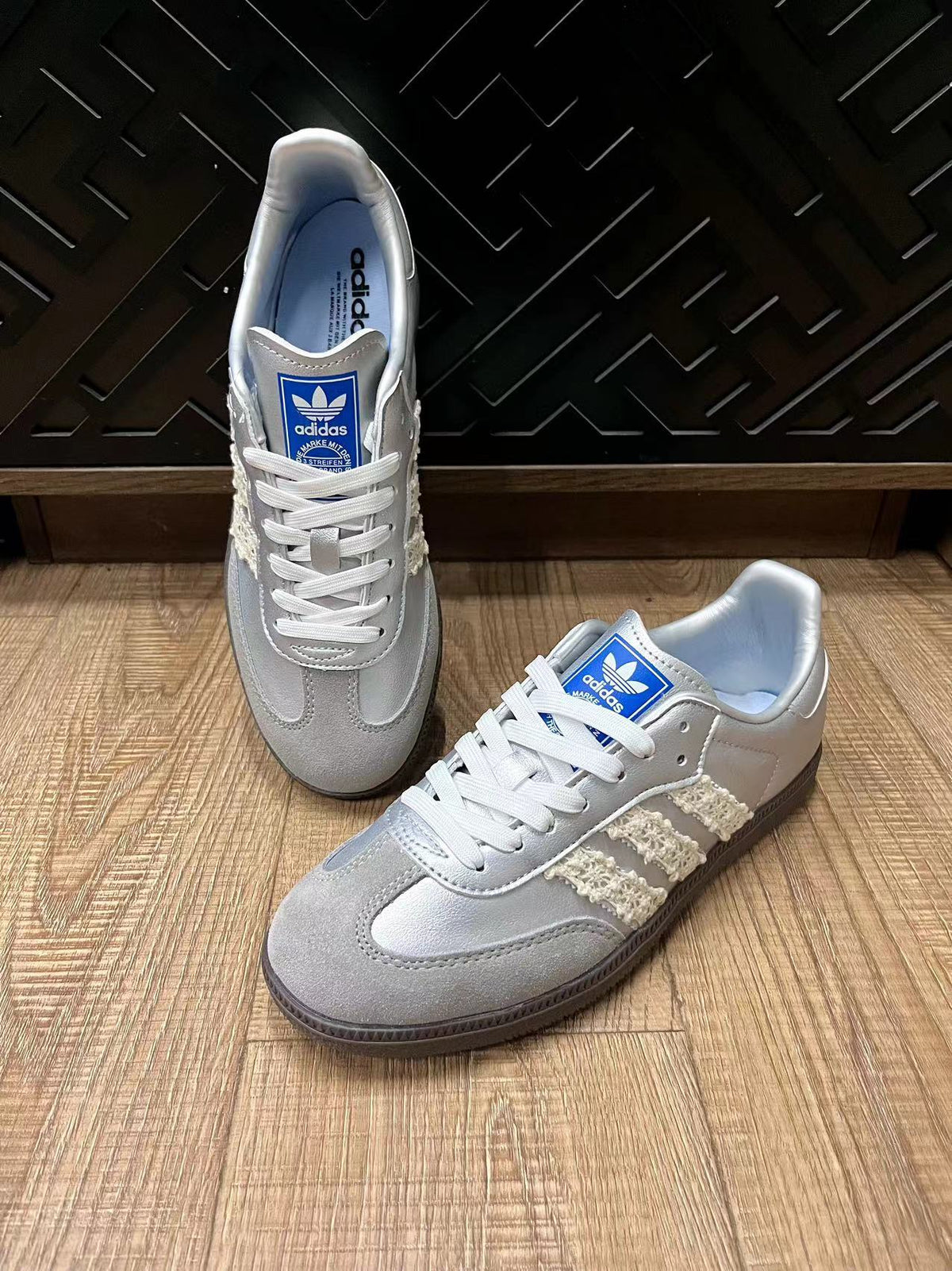 adidas Samba Trainers Silver White Lace Stripes - product image from the listing.