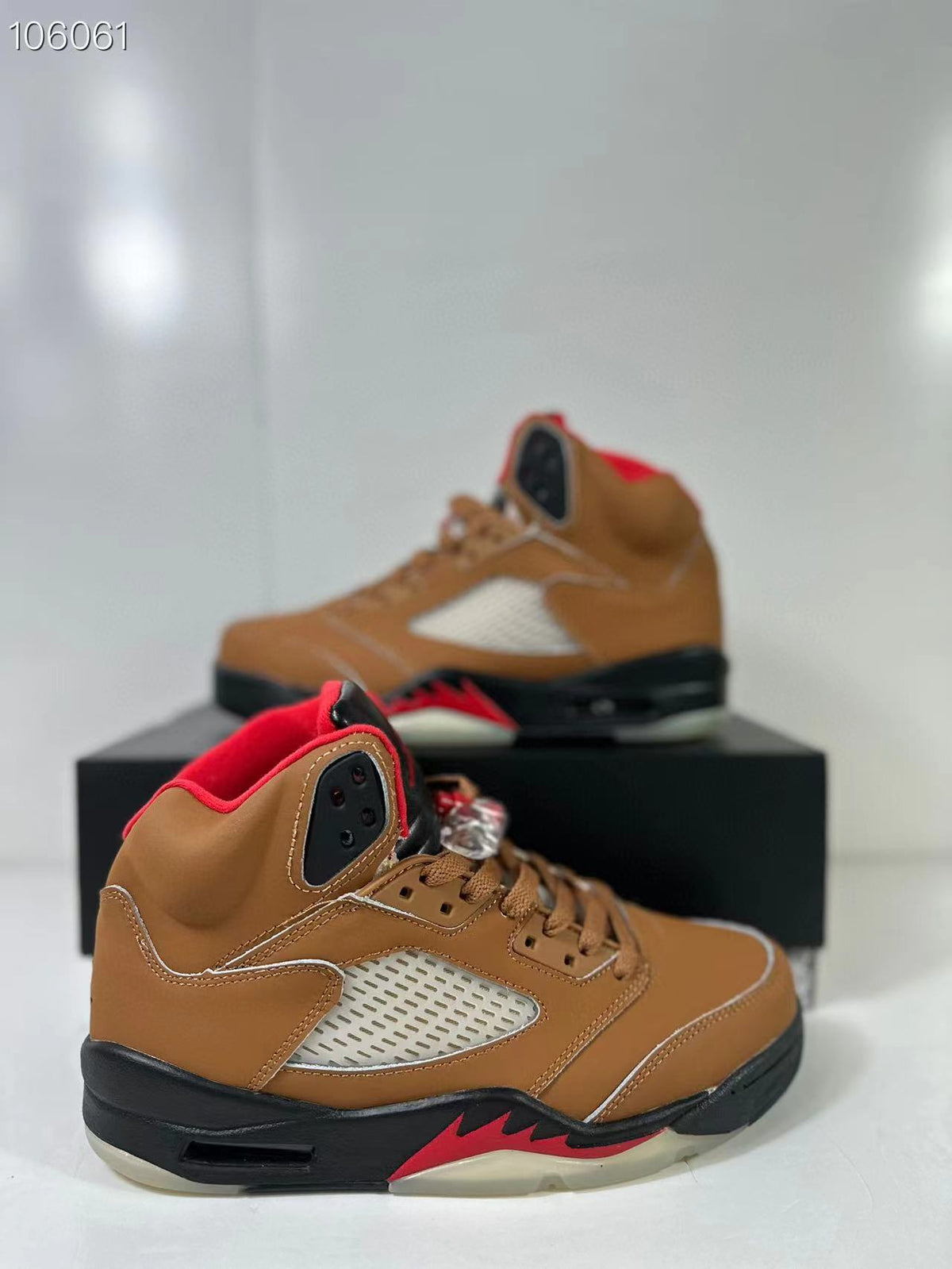 Air Jordan 5 Archaeo Brown High-Top Sneakers DD0587-200 - product image from the listing.
