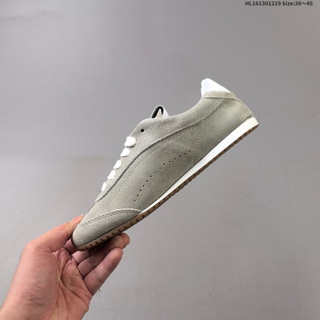 Gray Alo Yoga Sunset Sneaker Low-Top - product image from the listing.