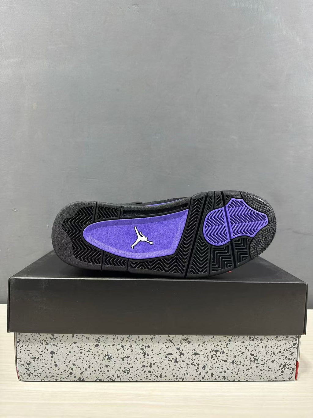 Air Jordan 4 Retro Black Blue Sneakers CT8527-018 - product image from the listing.