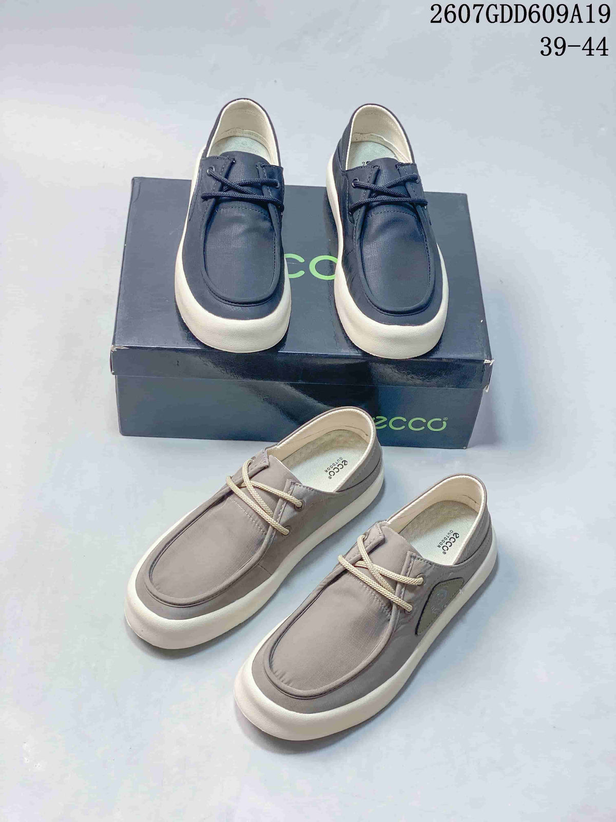 ECCO 2607GDD609A19 Casual Lace-Up Trainers - product image from the listing.