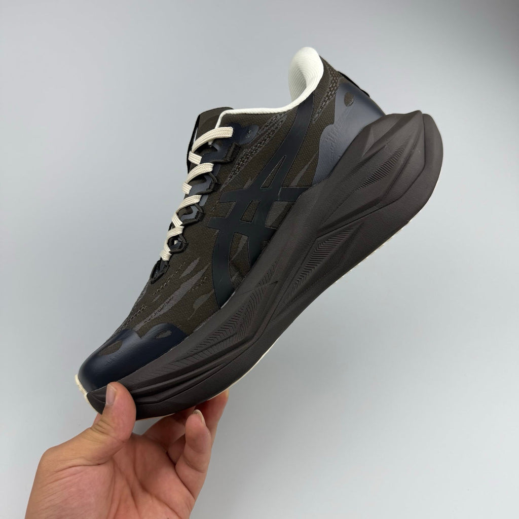 Nike Air Zoom Alphafly NEXT% 2 Running Shoes in Black - product image from the listing.