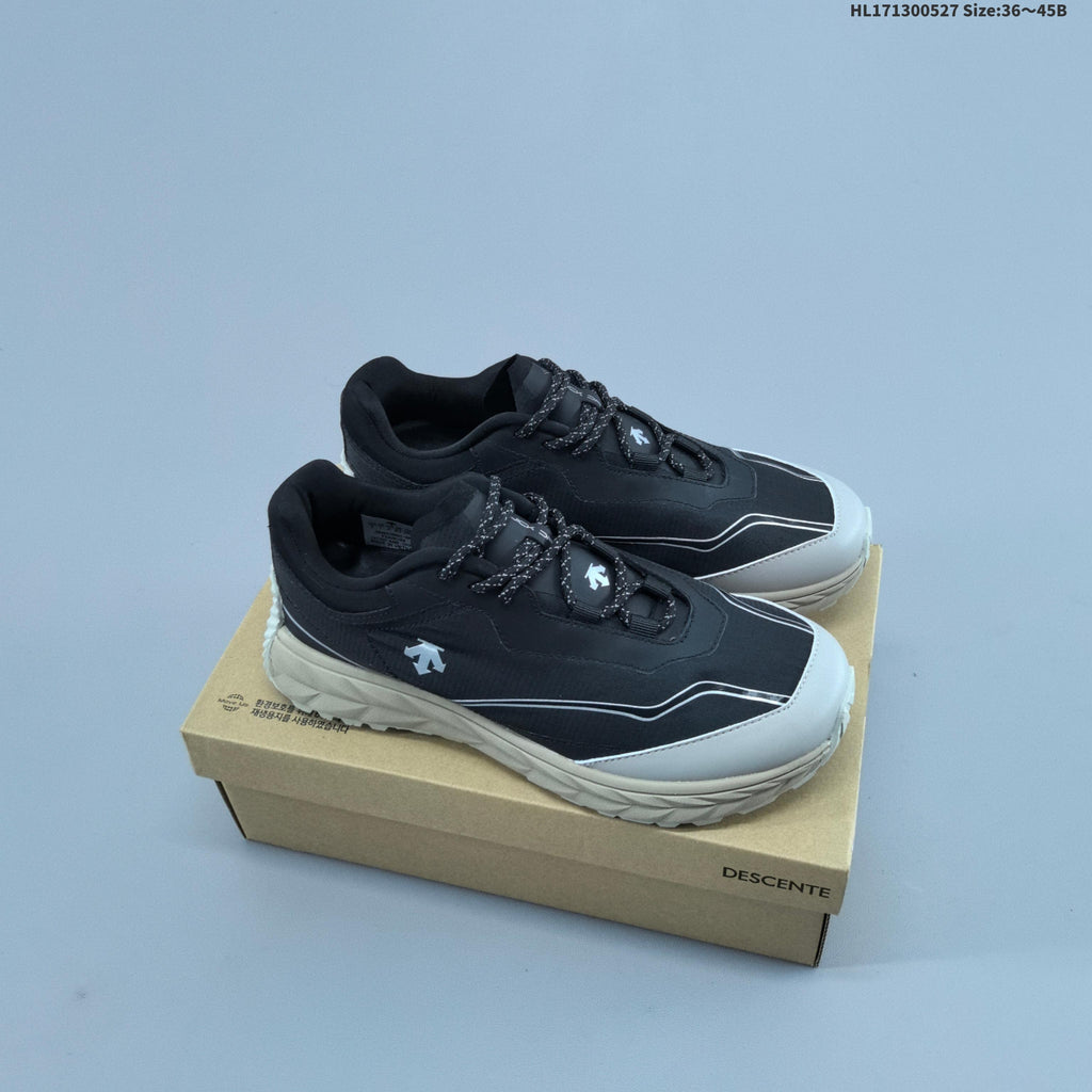 DESCENTE TERRAIN D Low-Cut Hiking Shoes D5293USN41 - product image from the listing.