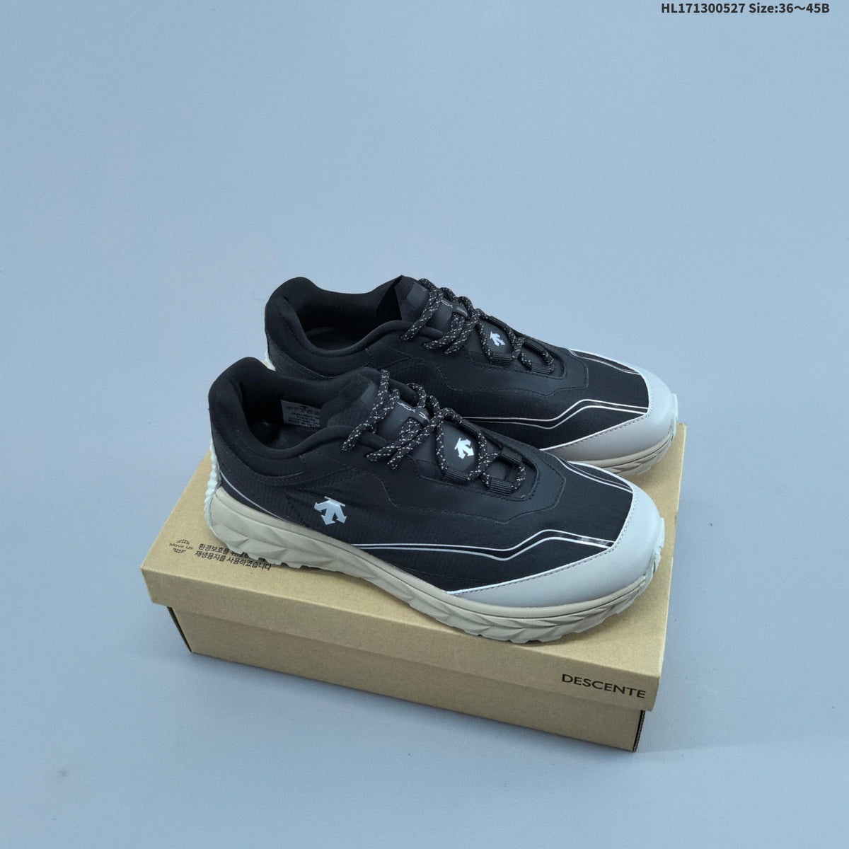 DESCENTE TERRAIN D Low-Cut Hiking Shoes D5293USN41 - product image from the listing.