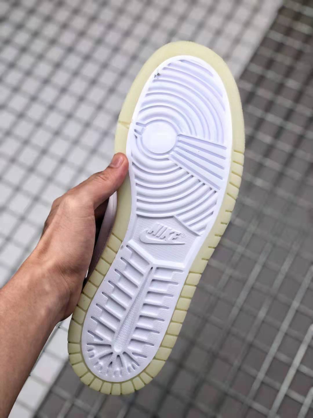 Air Jordan 1 Zoom Comfort Gray White Black CT0979-002 - product image from the listing.