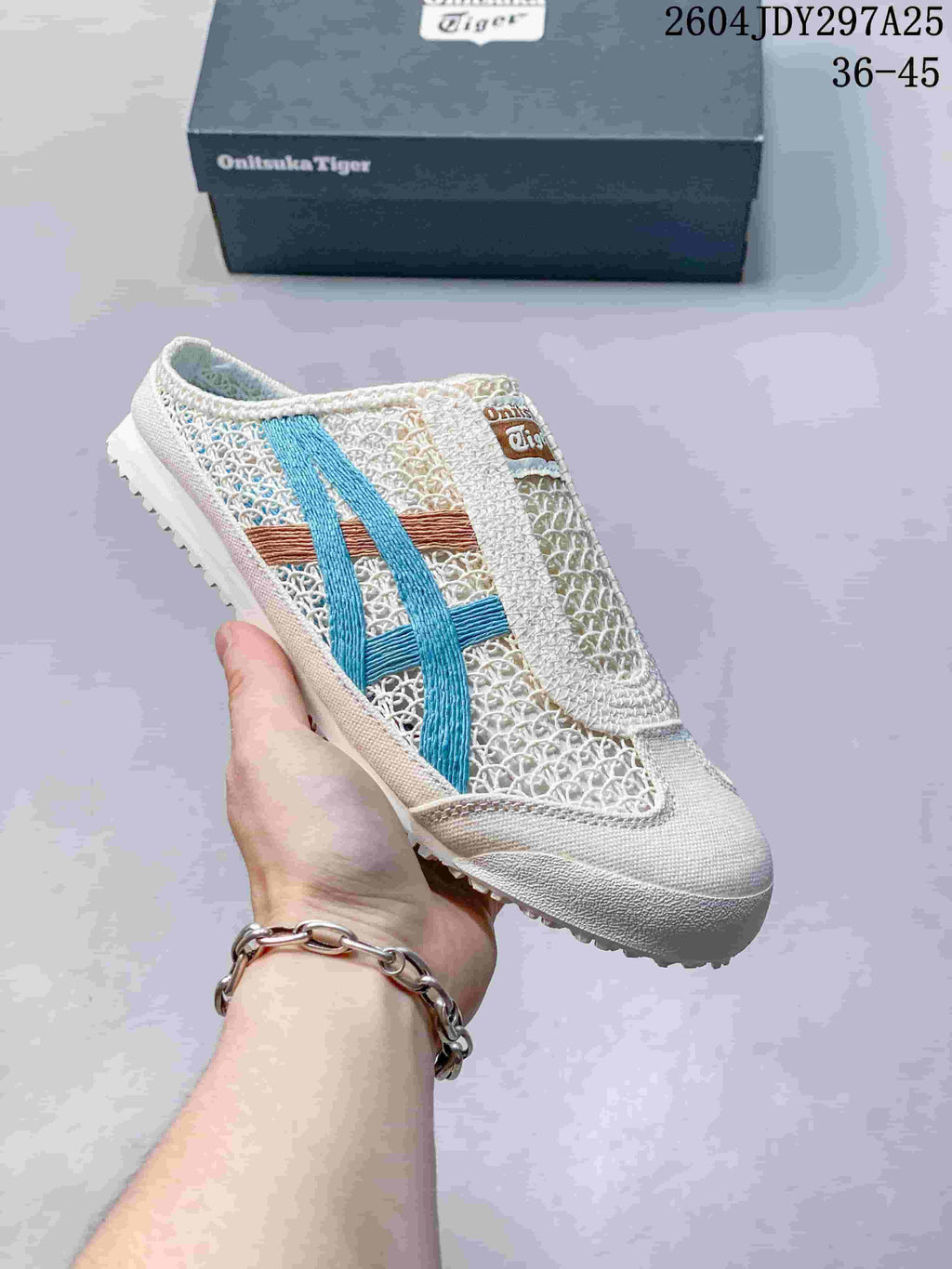 Onitsuka Tiger Mexico 66 Sabot Slip-On Trainers - product image from the listing.