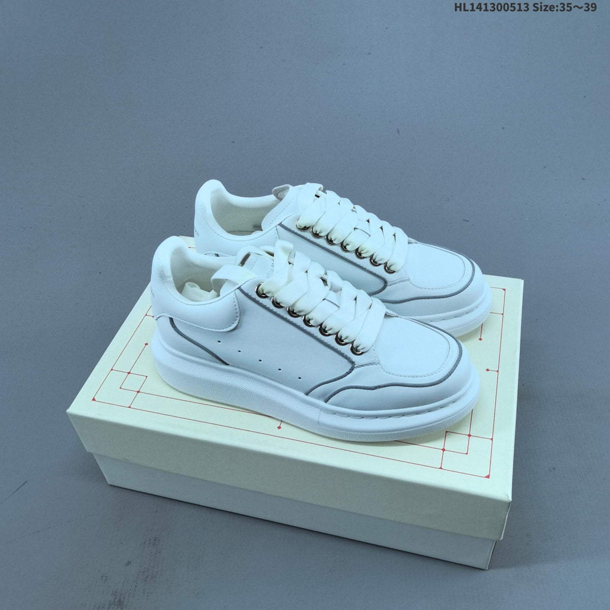 Alexander McQueen Sole Leather Platform Trainers HL141300513 - product image from the listing.