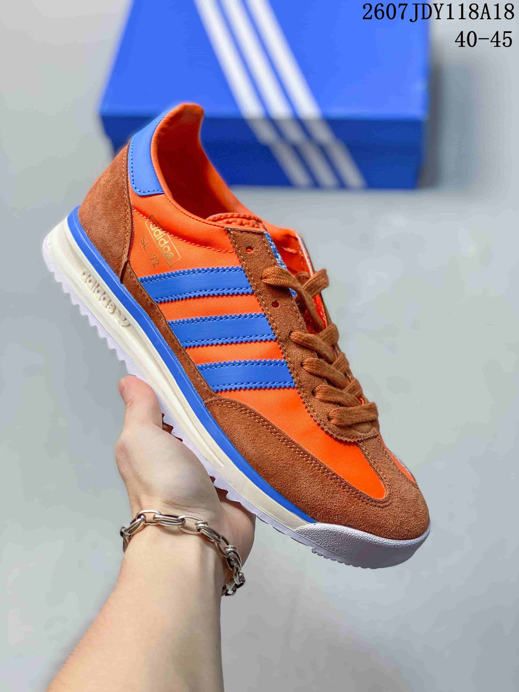 adidas SL 72 Retro Trainers, Multiple Colors, 2607 JDY118A18 - product image from the listing.