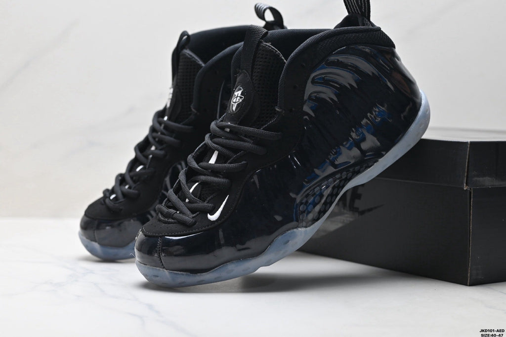 Nike Air Foamposite H. Hardaway Sneakers in Black - product image from the listing.
