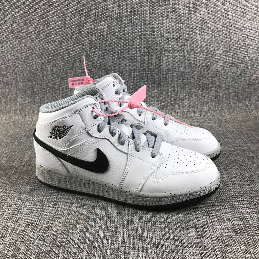 White Cement Sneakers - Jordan 1 High - product image from the listing.