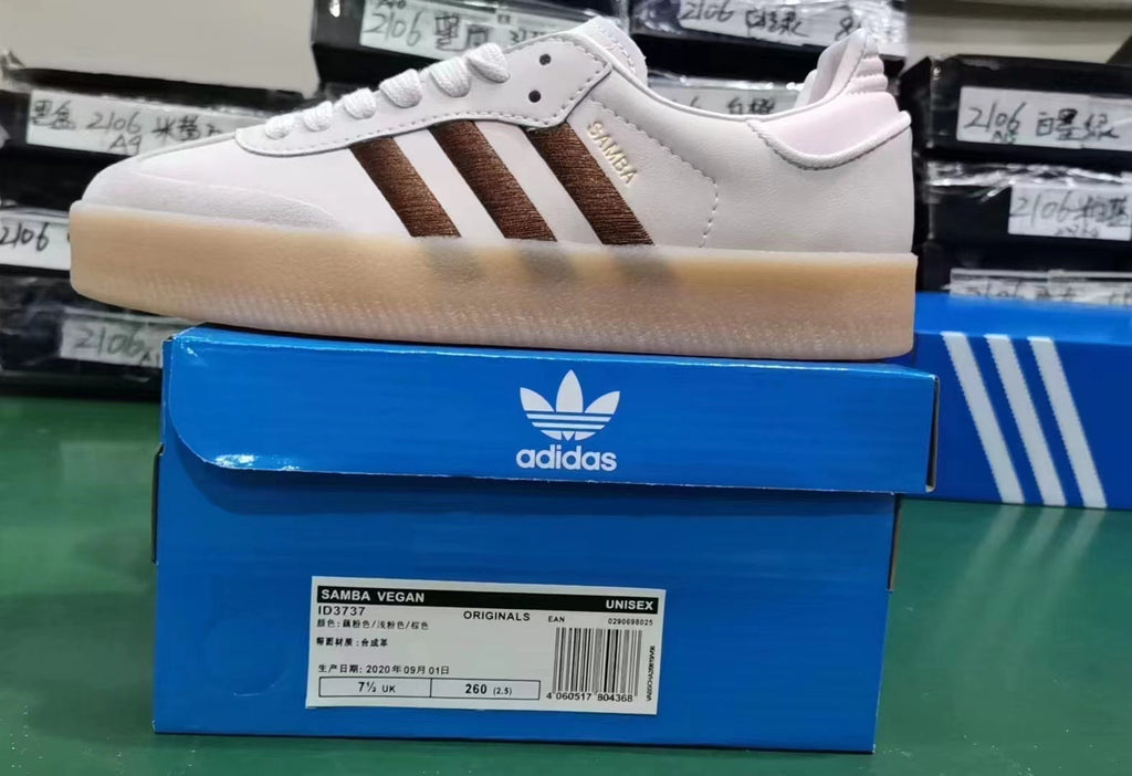adidas Samba Vegan Platform Trainers ID3737 - product image from the listing.