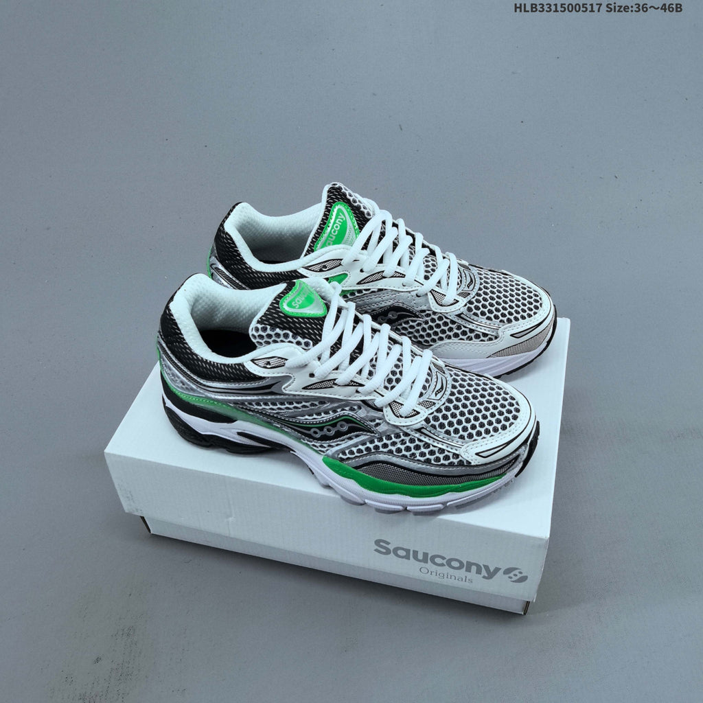 Saucony ProGrid Omni 9 Retro Sneakers for Running - product image from the listing.