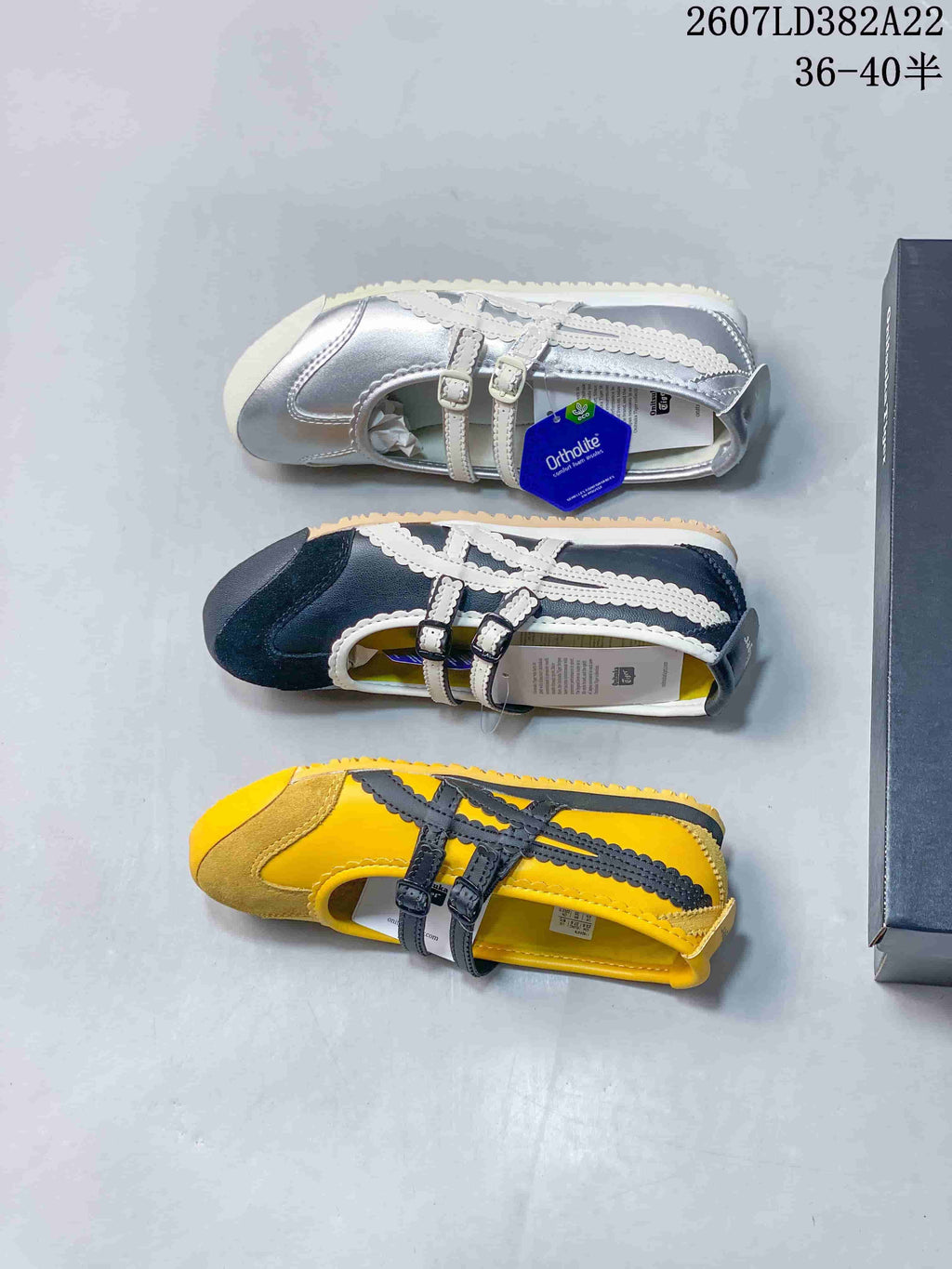 Onitsuka Tiger MEXICO 66 TGRS Low-Cut Shoes - product image from the listing.