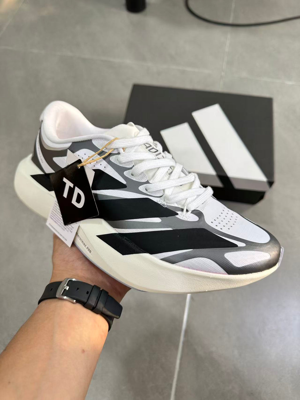 Nike Lightstrike Pro Running Shoes in White Black KI4763 - product image from the listing.