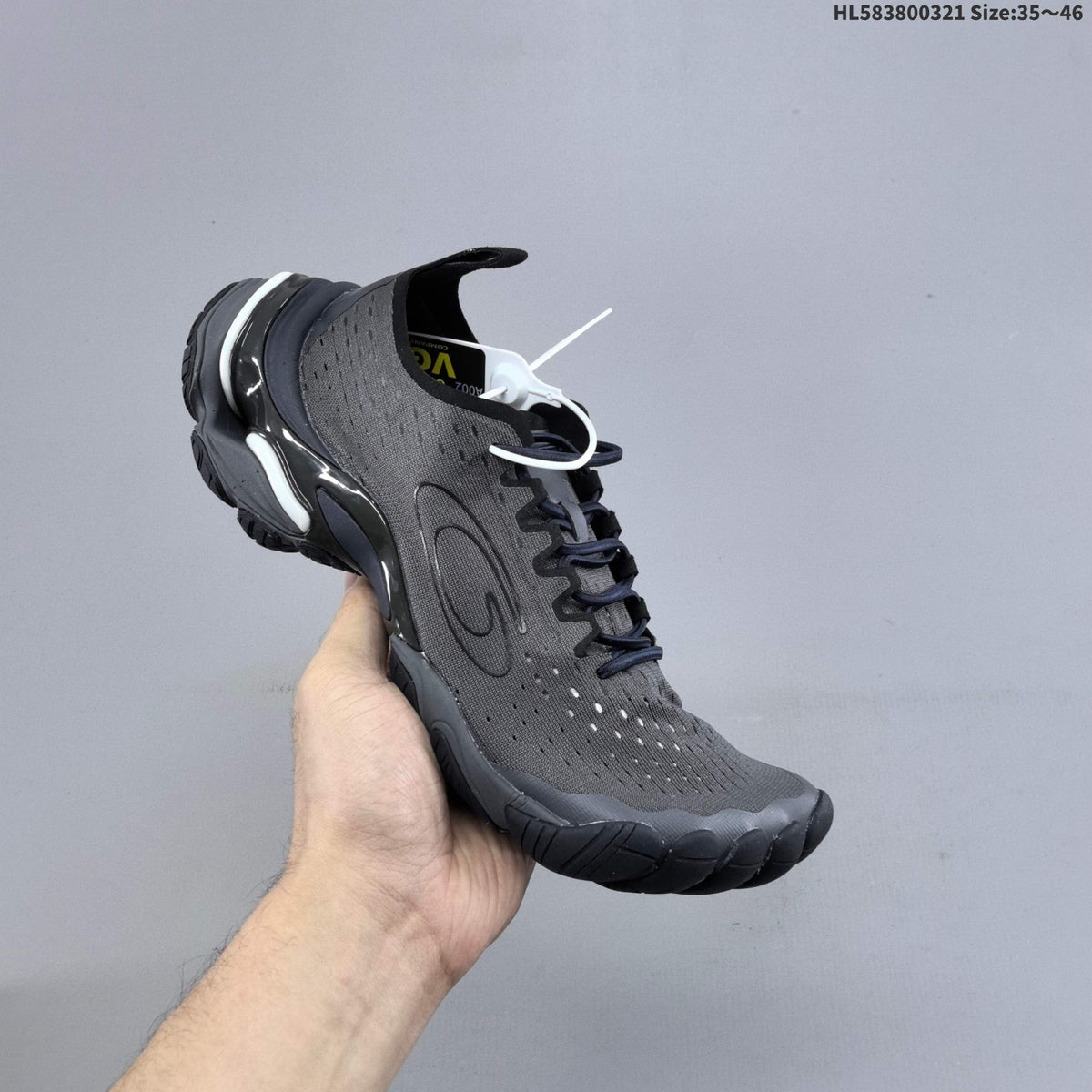Balenciaga Anatomic Runner Gray Five-Toe Trainers HL583800321 - product image from the listing.