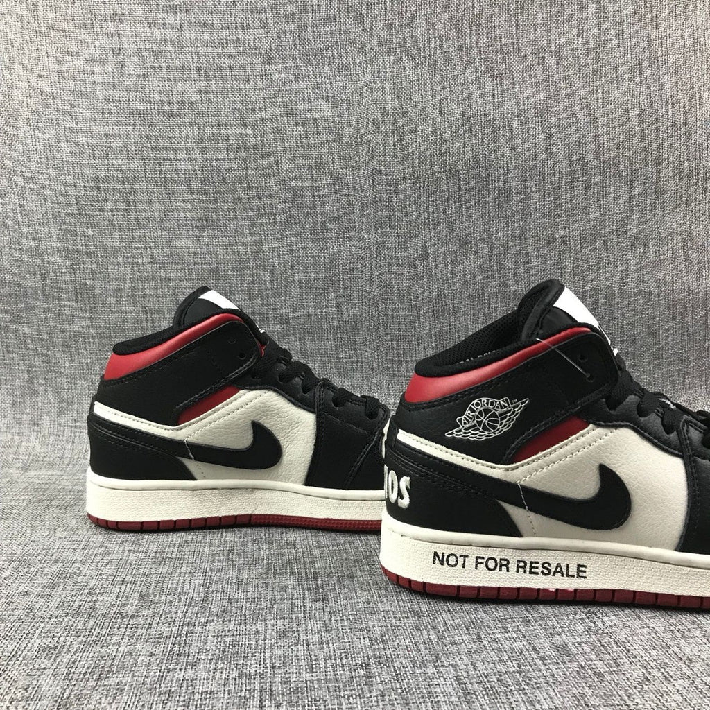 Air Jordan 1 High OG Sneakers in Black White Red - product image from the listing.