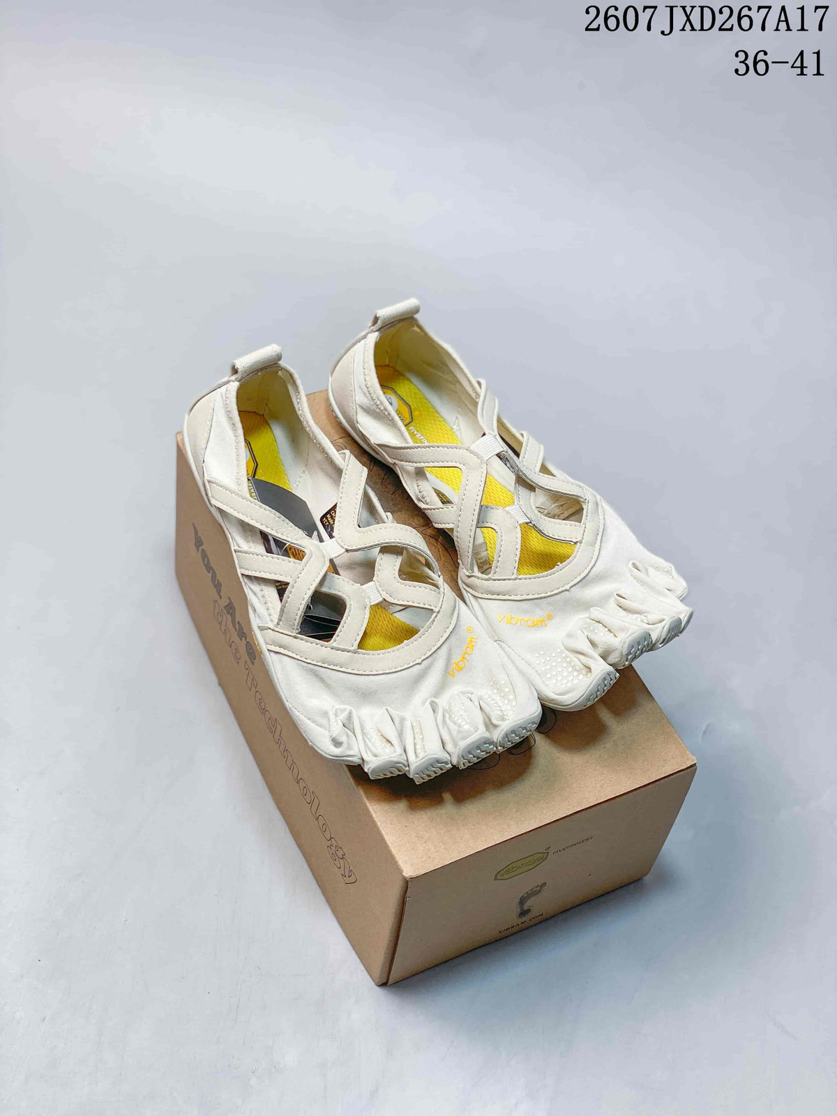 Women's Vibram Five-Toe Training Shoes Pink White Black 07JXD267A17 - product image from the listing.