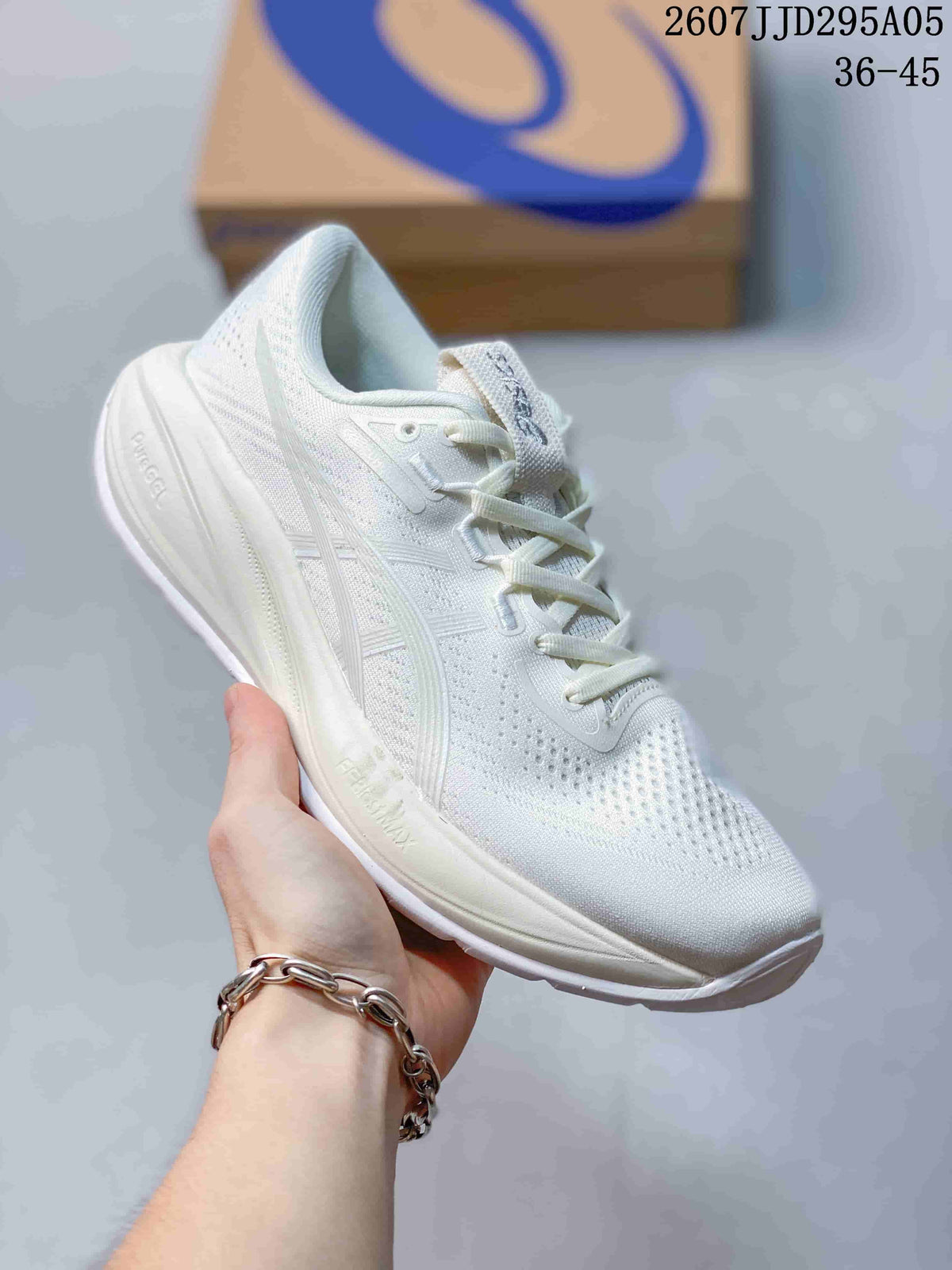 ASICS Gel Running Shoes in White JD295A05 - product image from the listing.
