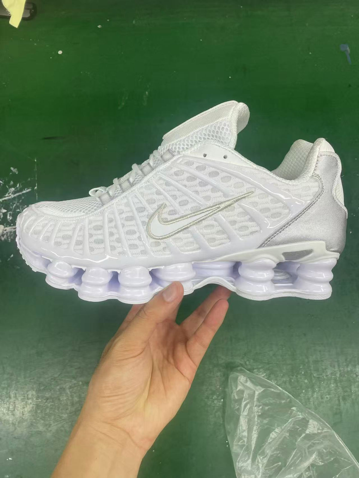Black Nike Shox TL Sneakers - product image from the listing.