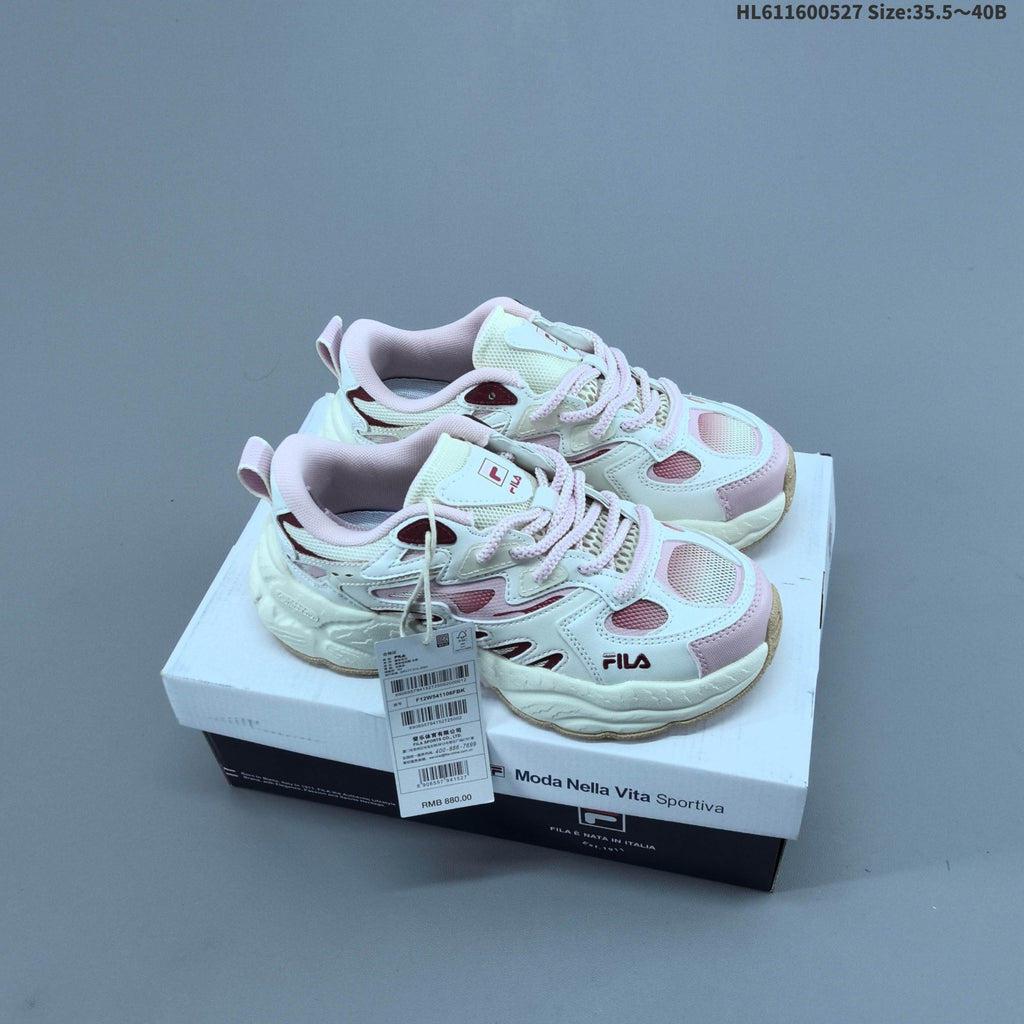 FILA FERN 2S Low-Cut Chunky Sneakers F12W61111 - product image from the listing.