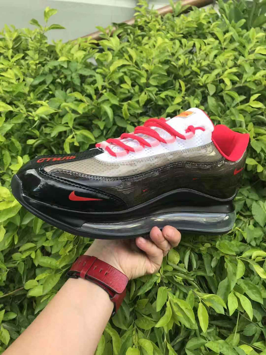 Nike Air Max 720 Sneakers in Black Smoke Grey Red - product image from the listing.