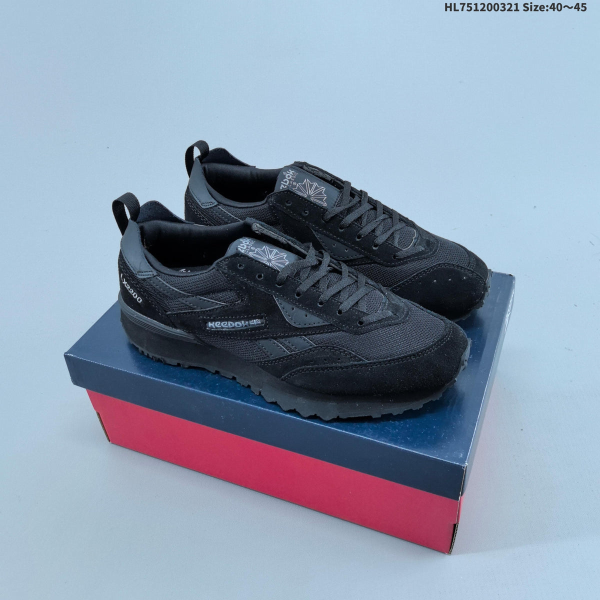 Reebok LX2200 Retro Sneakers for Running - product image from the listing.
