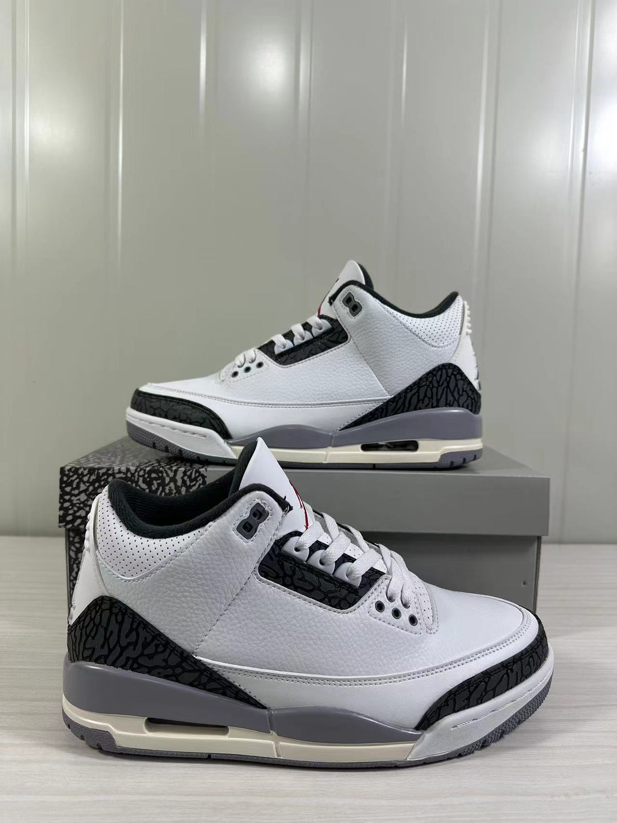 Air Jordan 3 Retro White Cement Grey CT8532-106 - product image from the listing.
