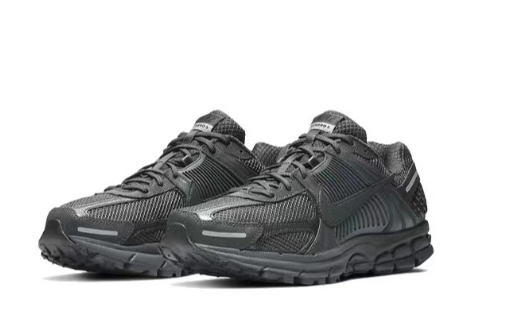 Nike Air Zoom Generation -1 Basketball Shoes in Black - product image from the listing.