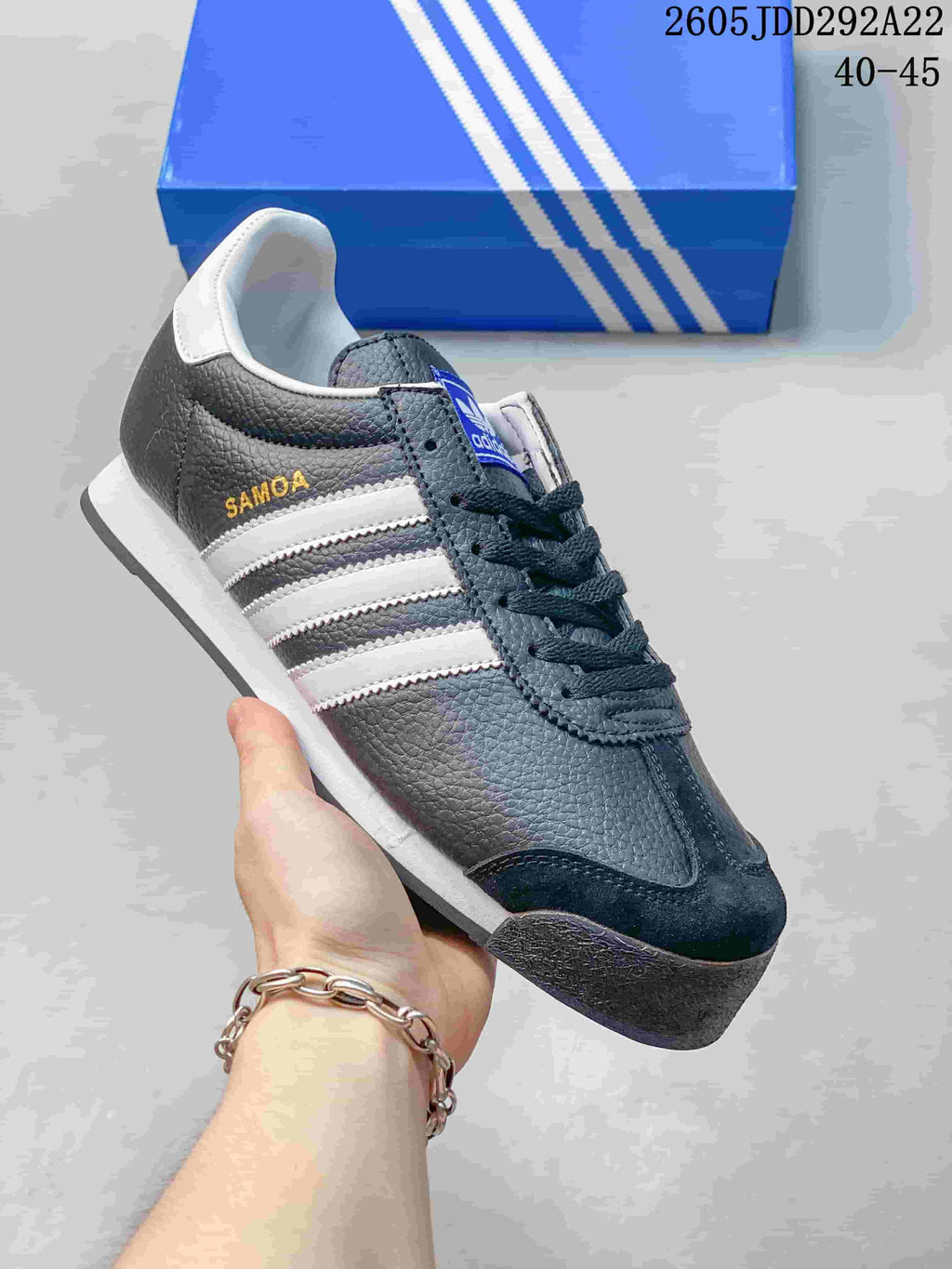 adidas Originals Samoa Trainers Dark Gray White 675033 - product image from the listing.