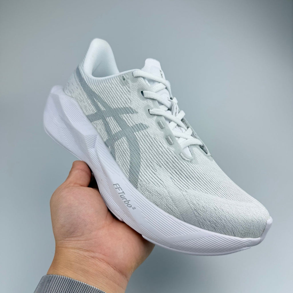 ASICS GEL-QUANTUM 360 VIII Sneakers in White Grey - product image from the listing.