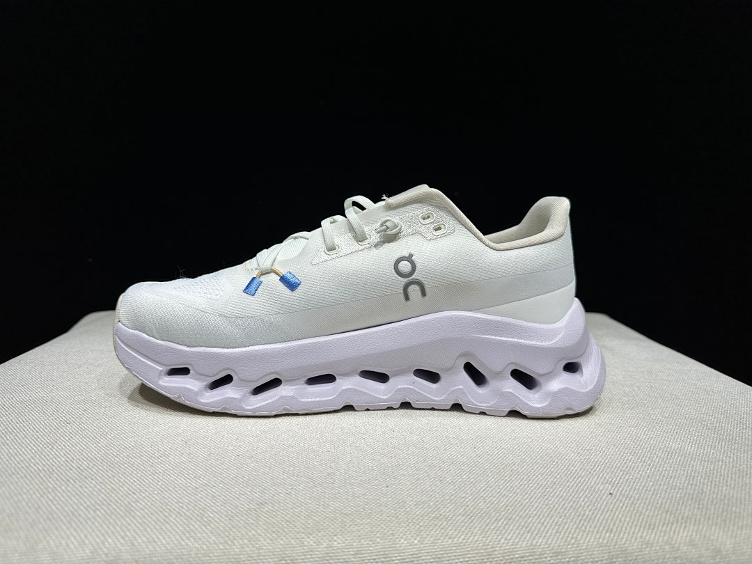 On Cloudtilt Trainers in White and Lavender - product image from the listing.