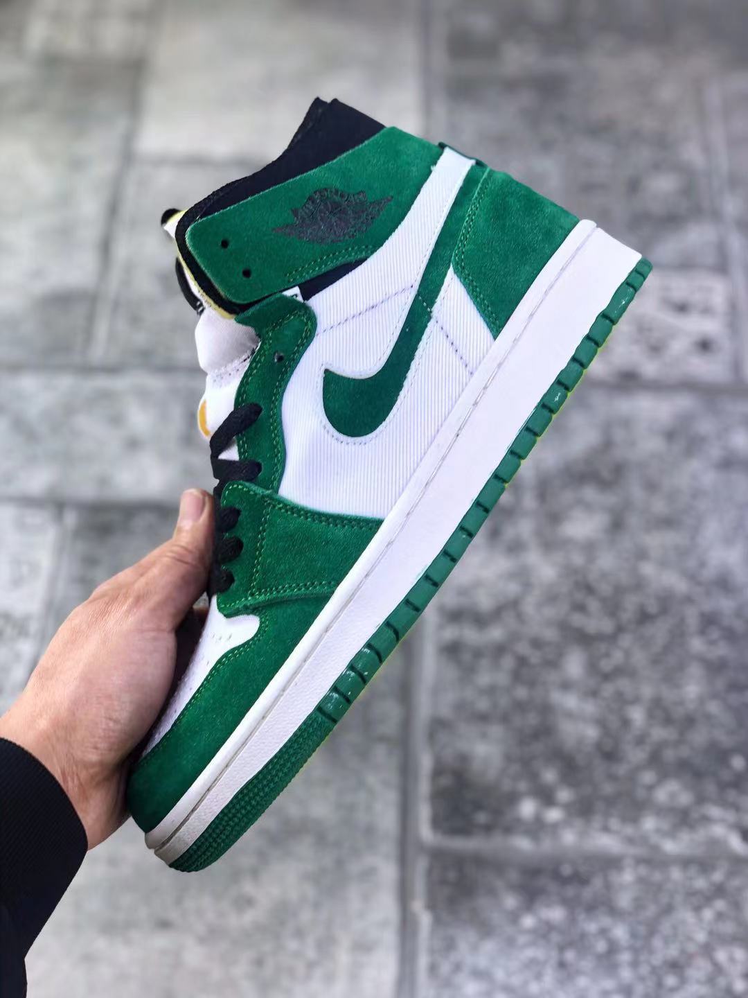 Jordan 1 Zoom CMFT Sneakers in Green White CT0978-300 - product image from the listing.