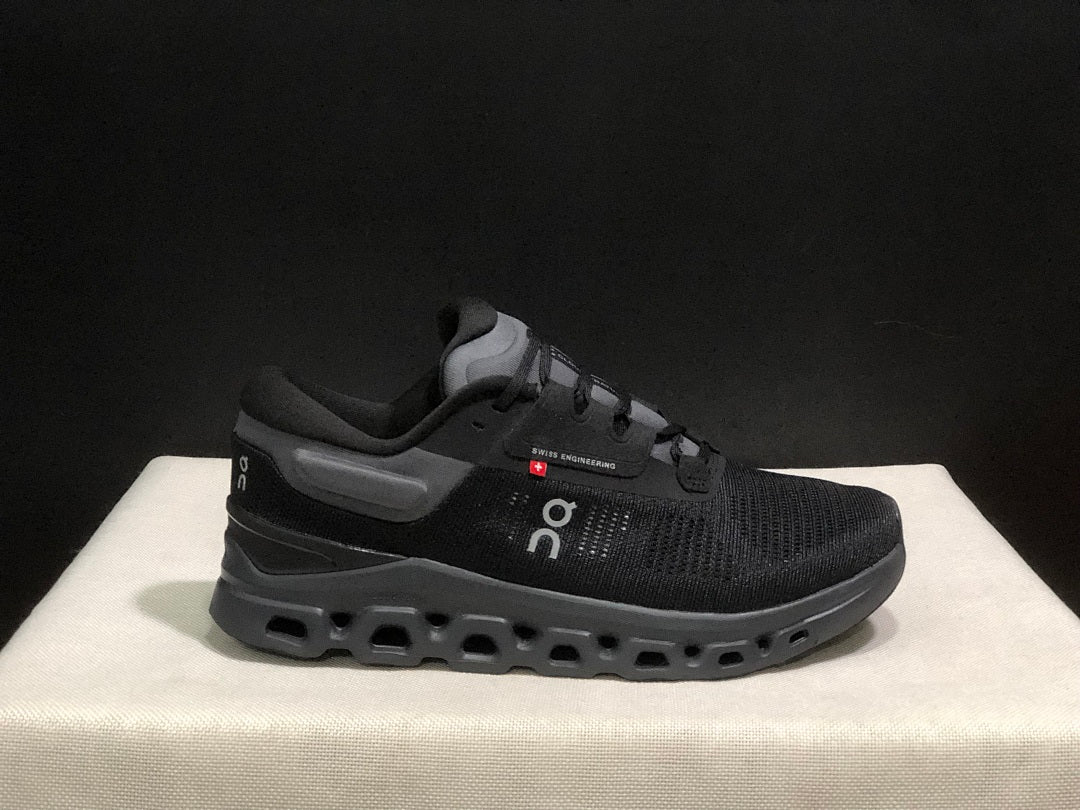 On Cloudstratus 3 Running Shoes in Black - product image from the listing.