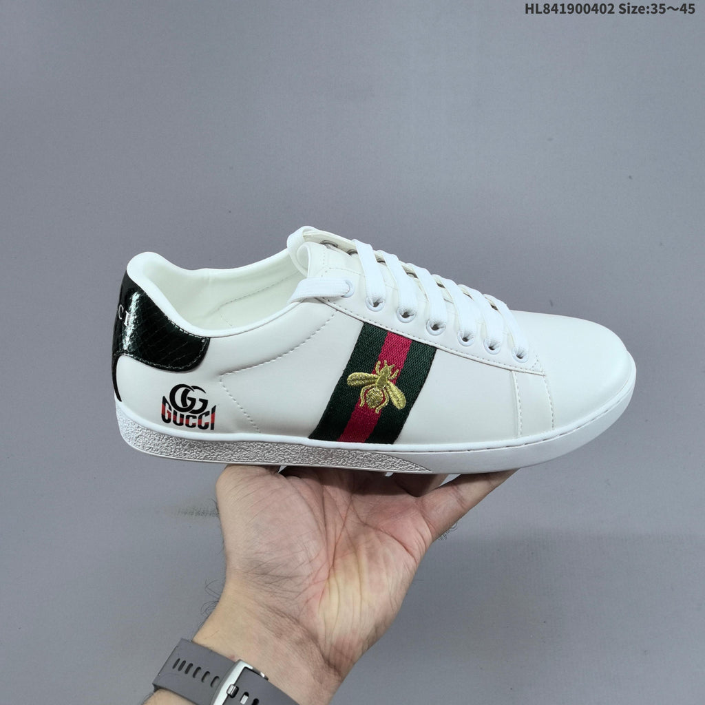 Gucci White Low-Cut Sneakers with Logo Webbing - product image from the listing.