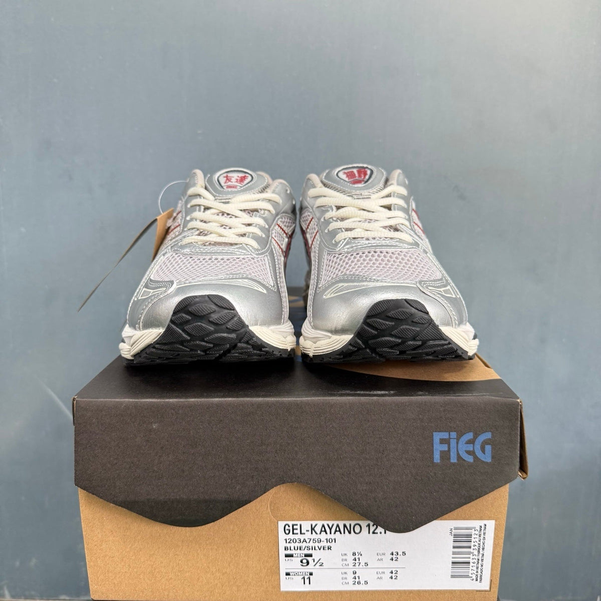 ASICS GEL-KAYANO 12.1 Sneakers in Blue Silver 1203A759-101 - product image from the listing.