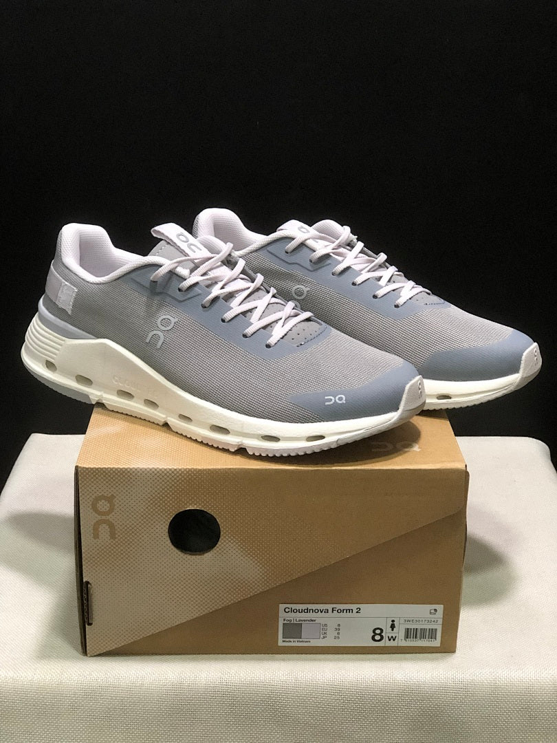 On Cloudnova Form 2 Trainers in Fog and Lavender - product image from the listing.
