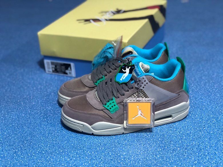 Air Jordan 4 Retro Gray Teal Sneakers - product image from the listing.