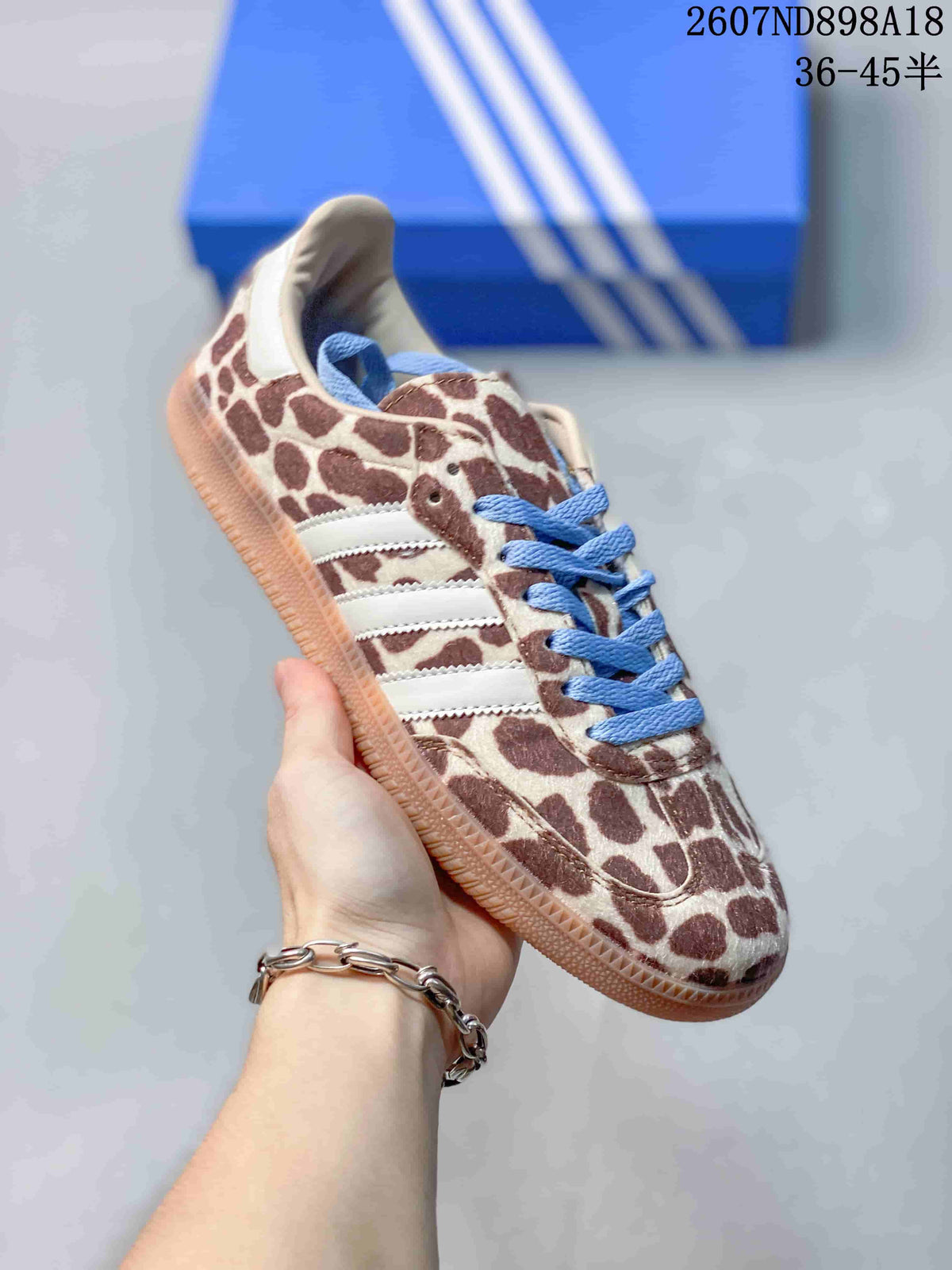 Adidas Samba OG Animal Print Low-Cut Sneakers 2607ND898A18 - product image from the listing.