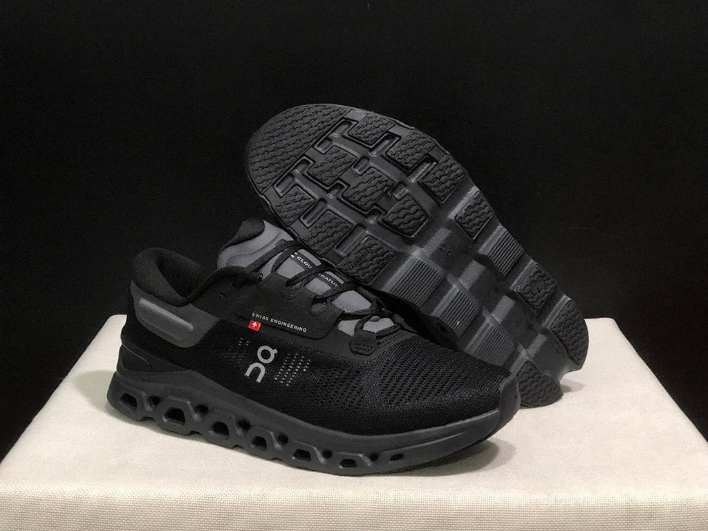 On Cloudstratus 3 Running Shoes in Black - product image from the listing.