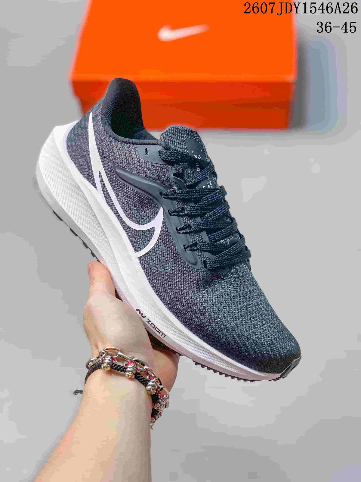 Nike Air Zoom Pegasus 39 Sneakers for Running - product image from the listing.