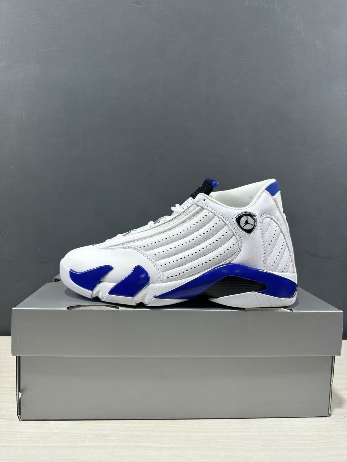 Air Jordan 14 Hyper Royal White Blue 487471-104 - product image from the listing.