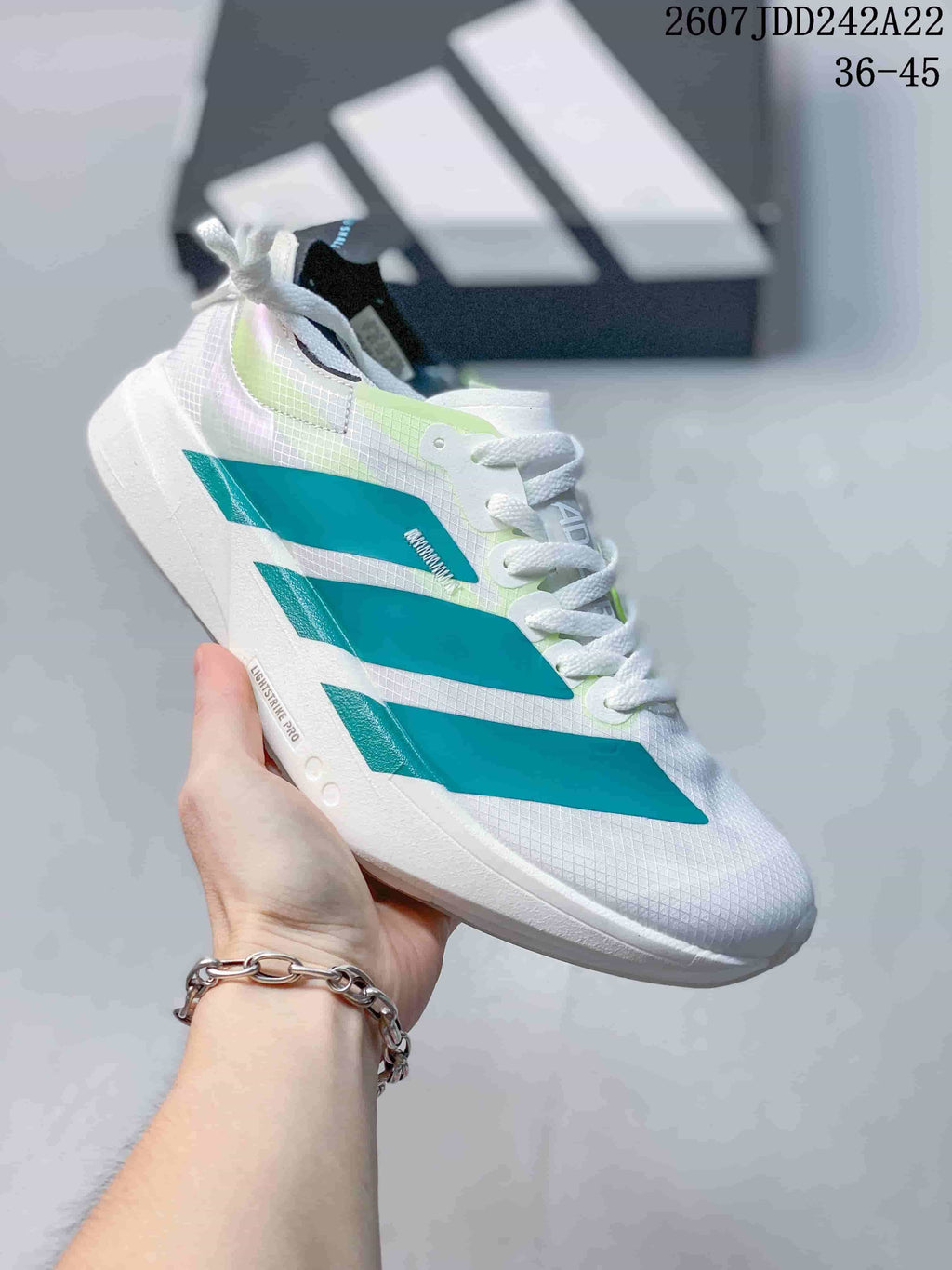 Y-3 Adios Pro 4 Low-Cut Sneakers - product image from the listing.
